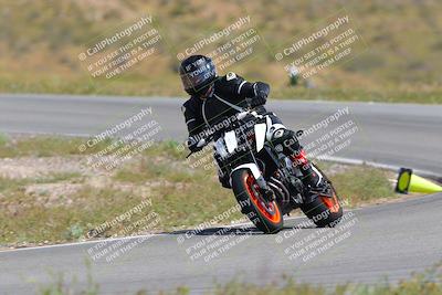 media/Apr-22-2023-TrackXperience (Sat) [[0ce6802930]]/Level 1/session 2 turn 5/